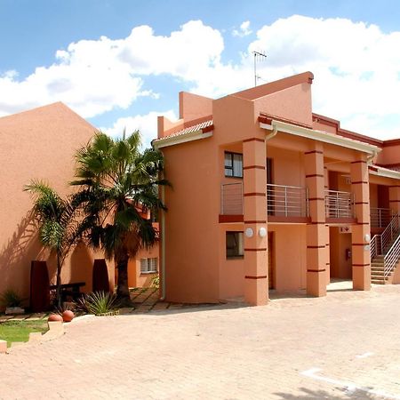 Eagles Nest Lodge Johannesburgo Exterior foto